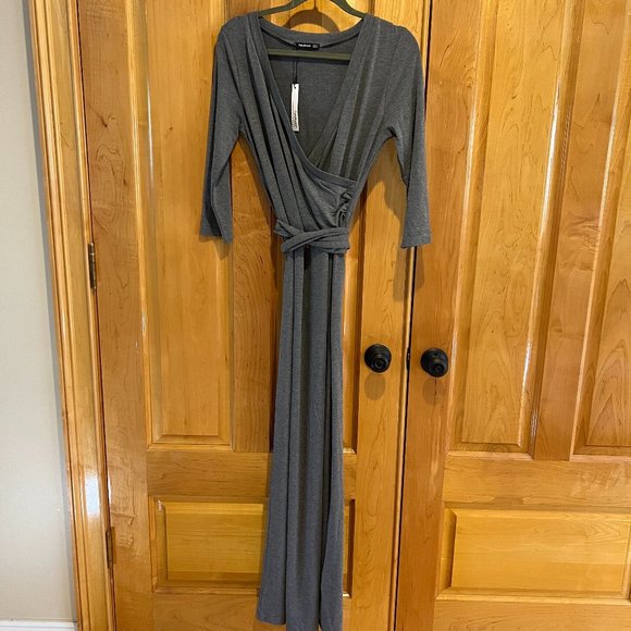 Gray Jersey Maxi Dress - Picture 1 of 3
